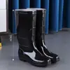 Botas de lluvia para hombre, venta al por mayor, zapatos de protección laboral, zapatos antideslizantes impermeables, botas de lluvia, zapatos altos de goma, botas de agua, zapatos de agua con terciopelo de algodón, resistentes a ácidos y álcalis.