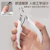 Cortauñas portátil con hoja angulada para facilitar la apertura y el cierre, diseñado para cortar uñas gruesas y eliminar padrastros, una herramienta de manicura