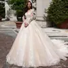 Vestido de Noiva Transfronteiriço 2026 Novo Estilo Slim Fit Manga Longa Cauda Longa Vestido de Casamento Duplo Ombro Decote V Sexy Renda Comércio Exterior Feminino