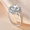 Anillo de Lujo Deslumbrante con Diamantes Chapado en Oro de 14K, Anillo Elegante para Mujer, Accesorios de Joyería de Alta Gama, Venta al por Mayor Transfronteriza
