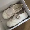 Zapatos de Mujer Mary Jane Florales 2026 Nuevo Otoño Suela Suave Casual Cómodos Retro Planos Zapatos de Ballet para Mujer para Combinar con Faldas