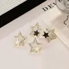 1 Par de Pendientes de Estrella de Cinco Puntas con Diamantes de Moda Estilo Coreano, Nicho, Sencillos, Exquisitos, Versátiles, con un Toque de Lujo Ligero y de Alta Gama