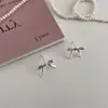 Pendientes Exquisitos, Compactos y Lindos para el Viaje Diario, Pendientes de Lujo Ligero, Gama Alta con Diseño de Moño, Pendientes de Diseño de Nicho de Moda y Versátiles para Mujer