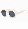 Gafas de Sol Europeas y Americanas de Nueva Moda Transfronterizas para Mujer, Gafas de Sol de Sombra Trendy y Dulcemente Geniales, Gafas de Sol Lisas que Enmarcan el Rostro Dz