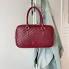 Bolsa de mão feminina única, bolsa de ombro Boston, nova moda 2026, bolsa transversal casual trançada, bolsa tipo travesseiro versátil
