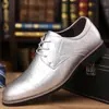 Sapatos Masculinos Transfronteiriços Bico Fino Cadarço Multicor Casamento Festa de Negócios Banquete Escritório Sapatos Formais Tamanho Extra Grande Sapatos de Couro