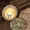 Bolo de moxa redondo feito de folhas de moxa secas puras, um presente único e prático para madrinhas, um pequeno presente de nicho de alta qualidade para mulheres no dia do casamento