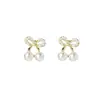 Pendientes de Lazo con Perlas 2026 Nuevos de Moda Pequeños Clips para Orejas para Mujeres Sin Perforaciones Versátiles Pendientes Sencillos para Mujeres