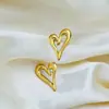 Colar em Formato de Coração para Mulheres, Corrente para Clavícula, Design de Nicho Ins Transfronteiriço, Aço Titânio, Não Desbota, Pingente de Ouro 18K, Brincos