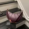 Bolsa Croissant Lisa Tendência Casual 2025 Cor Sólida Texturizada Outono Nova Moda para o Dia a Dia Ombro Subarmário