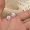 Pendientes de Zirconia con Forma de Copo de Nieve de Flor de Cinco Pétalos Súper Brillantes y Etéreos, Pendientes Versátiles de Lujo Ligero de Alta Gama para Mujer, Pendientes Exquisitos Estilo Hada