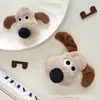 Broche de Perro Peludo de Peluche Lindo Accesorios para el Cabello Accesorios Bolsas Dibujos Animados Funda para Teléfono Móvil Accesorios Accesorios para Ropa