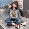 Camada Base Térmica de Fleece para Meninas Outono Inverno 2026 Novo Estilo Crianças Médias e Grandes Roupa Íntima Quente Bloco de Cor Patchwork Listras Camiseta de Manga Longa