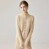 Colección nueva de otoño/invierno de moda: Suéter de punto para mujer 100% cachemira, cuello alto medio, manga larga, con múltiples botones y dobladillo enrollado, prenda de abrigo