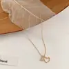 Collar Doble Corazón Chapado en Oro Champagne Plata de Ley S925 Estilo Coreano Lujo Accesible Elegante Nicho Colgante de Corazón Cadena Sencilla para Clavícula