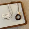 Collar con Colgante Circular Estilo Chino Retro Nuevo para Mujer, Cadena Larga de Suéter de Lujo Ligero de Gama Alta, Accesorio para el Cuello de Otoño e Invierno