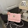 2025 Bolso de Hombro Nuevo Cadena de Mezclilla Flip Bolso Cuadrado Pequeño Calidad Personalizado Borde Crudo Rombo Moda Bolso Cruzado
