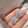 Brincos de Flor de Zircônia Ultra Brilhantes para Mulheres, Versáteis e Modernos, Fornecimento Transfronteiriço para Pré-Venda Versa