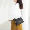 Bolsa Feminina Nova Outono e Inverno Moda de Comércio Exterior Bolsa de Ombro Multicamadas Feminina Transversal com Franja Coração Duplo Versátil Bolsa de Mão para o Dia a Dia