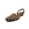 Sandálias Romanas Vintage de Trama Vazada com Biqueira Aberta para Mulheres, Novo Estilo de Comércio Exterior Verão 2026 Sapatos Gaiola de Porco, Sandálias de Couro Sem Salto