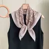 Pañuelo Cuadrado Pequeño de Algodón y Lino Serie 70 para Mujer, Accesorio de Moda de Alta Gama para Primavera, Otoño y Verano, Pañuelo de Protección para el Cuello