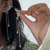 Arete de Ala de Ángel y Clip de Estrella para Oreja para Mujer, Diseño Único, Versátil y Elegante, Apto para Estudiantes, Clip para Oreja sin Perforación