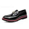 Sapatos masculinos elegantes, tipo mocassim, bico fino brilhante em couro, mocassins formais casuais de tamanho grande para exportação, sapatos masculinos para o local de trabalho