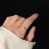Anillo Abierto de Cruz Sencillo y Versátil Incrustado con Circonita, Anillo de Estilo de Nicho de Alta Gama, Joyería de Moda de Lujo Ligero al por Mayor