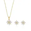 {Set} Pendientes de Flor de Gama Alta Collar para Mujer Aleación de Cobre Lujo Accesible Elegante Diseño de Nicho Cadena para Clavícula Joyería al por Mayor