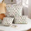 Bolsa de Cosméticos de Gran Capacidad Versión Coreana Transfronteriza para Mujer, Bolso de Mano Acolchado Floral, Bolso Portátil de Viaje para Artículos de Tocador y Cosméticos