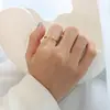 Anillo Abierto Minimalista en Forma de T Estilo Europeo y Americano Misterioso Acero Inoxidable Chapado en Oro de 18 Quilates Anillo para Dedo Índice Anillo de Pareja