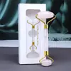 Rodillo de jade en stock, rodillo de masaje facial de cristal rosa de doble cabeza, juego de tabla raspadora en forma de corazón de jade para salón de belleza