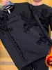 Sudadera de Manga Larga de Terciopelo 2025 Nueva para Hombre de Cuello Redondo para Jóvenes y Personas de Mediana Edad Top Holgado Base 1/2 Piezas
