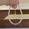 Pulsera de Perlas de Imitación y Cuentas Checas Coloridas para Mujer, Lujo Ligero Nicho Exquisita de Gama Alta Pulsera de Cuentas Estilo Nuevo