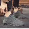 Sapatos Masculinos Novo Tamanho Grande Tênis Esportivo Masculino Casual Confortável Versátil Moderno Sapatos de Pai Masculino com Cadarço Leve Tênis de Corrida