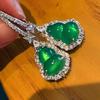 Altamente recomendado! Brincos de cabaça de calcedônia verde imperial verde natural de tiro real, brincos de ágata incrustados de luxo
