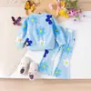 2025 Ropa Nueva Europea y Americana Transfronteriza para Niñas y Niños Conjunto de Dos Piezas Sudadera Azul con Estampado de Flores + Pantalones Venta al por Mayor