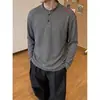 En stock: Sudadera henley de manga larga para otoño 2026 para hombres y mujeres, polo de ajuste limpio de alta gama americano