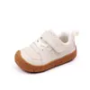 Nuevos Zapatos de Lona para Niños de Primavera y Otoño para Bebés de 1-2 Años Transpirables Antideslizantes Zapatos para Niños Pequeños de Moda Combinan con Todo Zapatos de Media Caña BM06