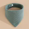 Toalla de Saliva de Algodón Puro de Cuatro Capas Toalla Triangular de Crepé Color Sólido Babero de Gasa Babero de Crepé Liso Babero de Algodón