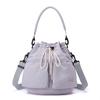 Bolso de Cubo con Cordón de Gran Capacidad Estilo Mori Harajuku Transfronterizo Bolso de Hombro de Nailon Moderno para Todo Combinación Bolso Cruzado para Mujer