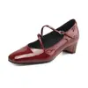 Versión de Piel de Vaca~Zapatos de Salón Cuadrados Estilo Francés para Mujer, Nuevo Modelo Primavera y Otoño, Zapatos de Piel Mary Jane con Tacón Grueso en Rojo y Negro con Una Correa