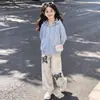 Conjunto Nuevo de Primavera y Otoño para Niñas 2026: Conjunto de Chaqueta Larga con Capucha y Cremallera con Pantalones Casuales de Diseño Vintage