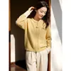 Chamarra Suéter Tejido de Cable Nuevo Amarillo Crema Otoño/Invierno/Primavera 2026 Reductora de Edad para Mujer con Bordado de Pony y Cierre Cardigan