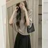 Blusa de Tricô Bege Estilo Coreano Outono Feminina Gola Alta Manga Média Petite Solta Pulôver Suéter Fino