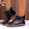 2026 Novos Sapatos Femininos de Comércio Exterior Bico Redondo Casuais Botas Femininas de Couro Amazon Tamanho Grande Cor Sólida Zíper Lateral Botas Martin Femininas