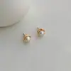Brincos Quadrados de Pérola de Concha Banhados a Ouro 18K em Prata de Lei S925 para Mulheres, Estilo Nicho Retro Francês, Brincos de Alta Qualidade, Exquisitos e Modernos