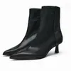 Botines Negros Cortos Za de Punta Fina y Tacón Kitten Otoño e Invierno 2025 Nuevos Botines Elásticos Ajustados Estilo Coreano Cremallera Tacón de Aguja Botas de Moda