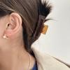 Pendientes de metal con perlas de agua dulce, sencillos, elegantes, combinables, estilo celebridad, pendientes de estilo francés, elegantes pendientes de viajero diario.