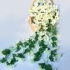 Colgante de pared Tira de flores para boda Hortensia Colgante Decoración para el hogar Ramo de flores Accesorios de fotografía Boda Material de flor suave Vid de flor de imitación